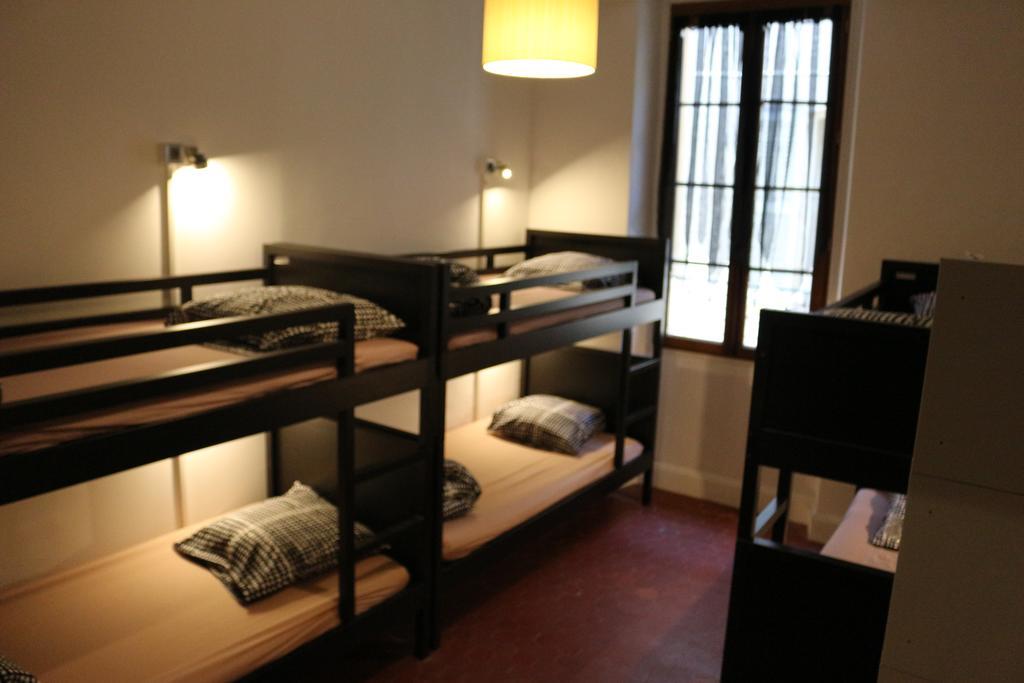 הוסטל אנטיב Backpackers חדר תמונה